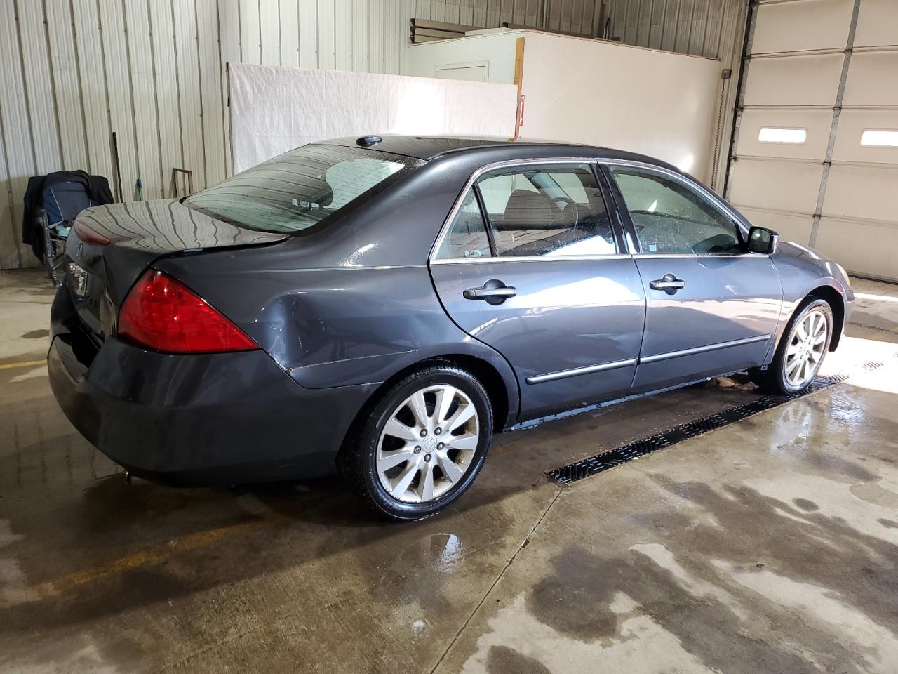2006 Honda Accord - Image 3