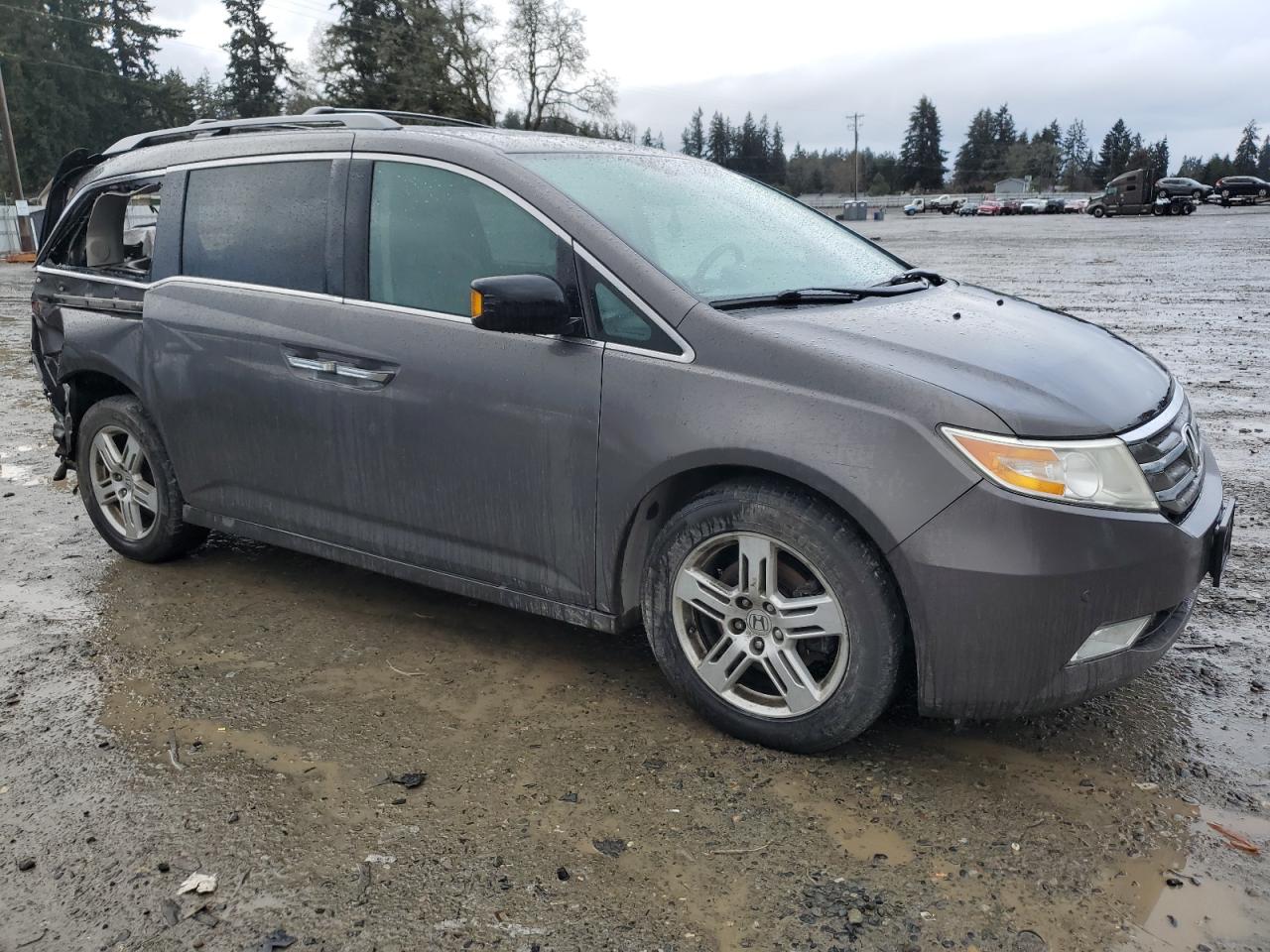 2013 Honda Odyssey - Image 4