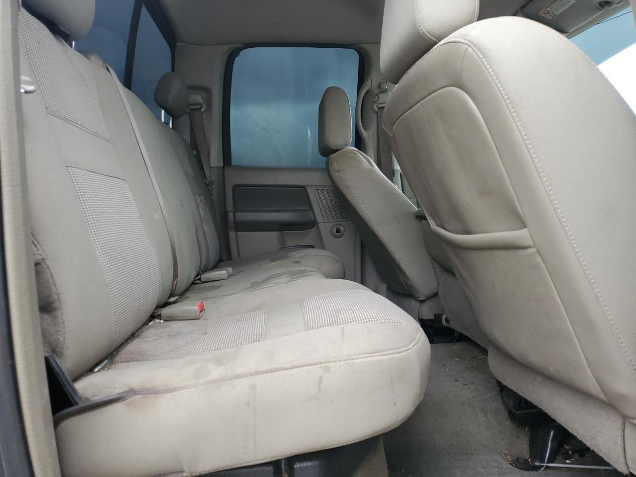 2008 Dodge RAM - Image 10