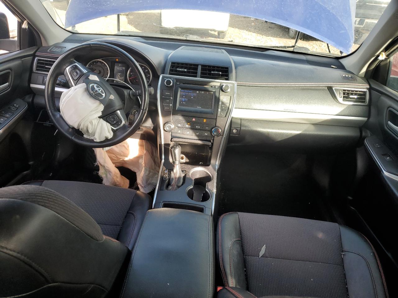 2016 Toyota Camry - Image 8