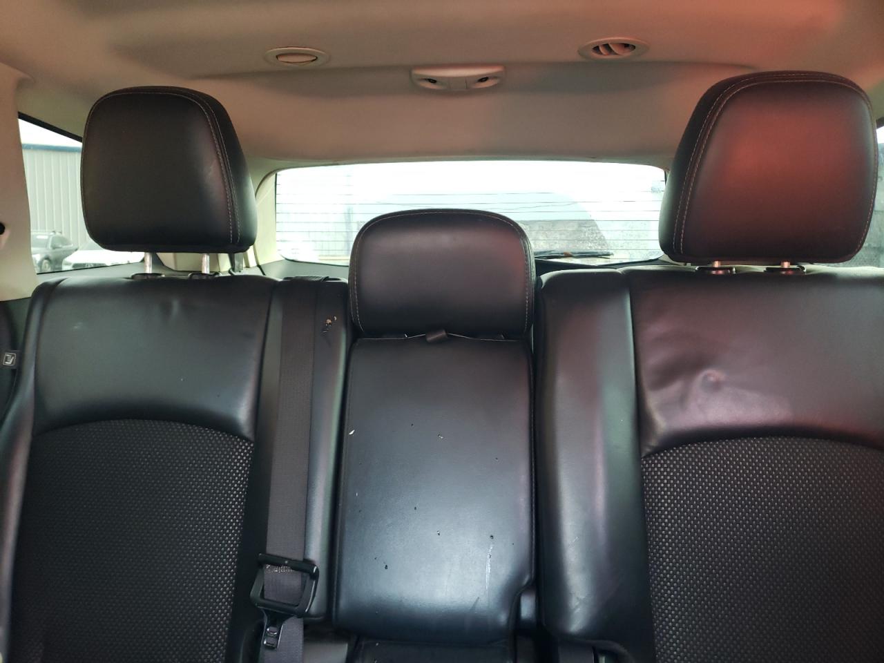 2016 Dodge Journey - Image 10