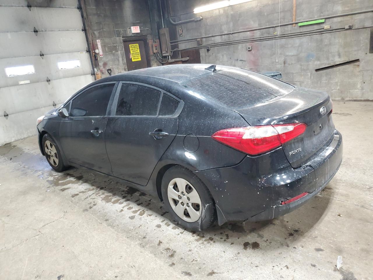 2016 Kia Forte - Image 2