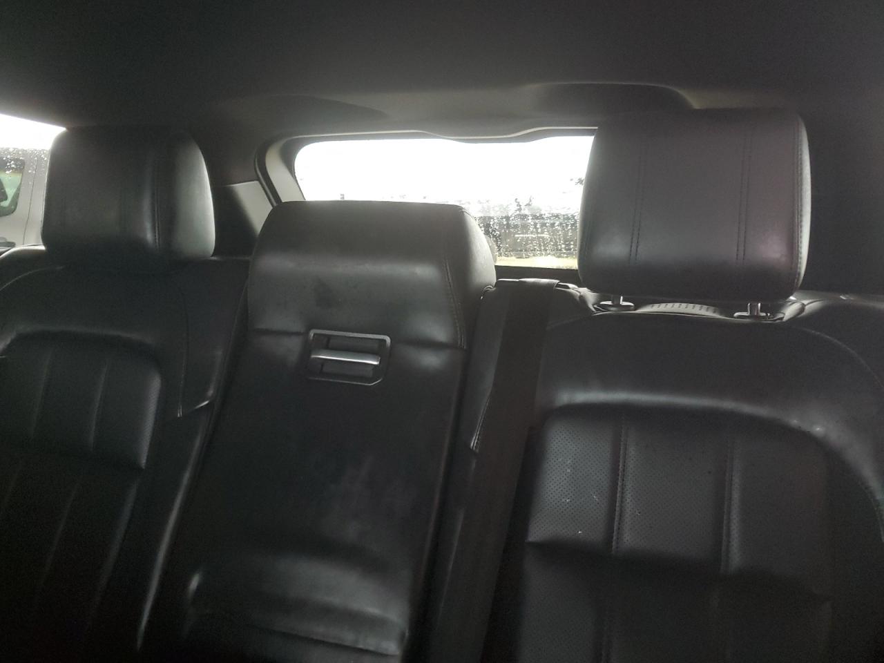 2022 Land Rover Range Rover - Image 10
