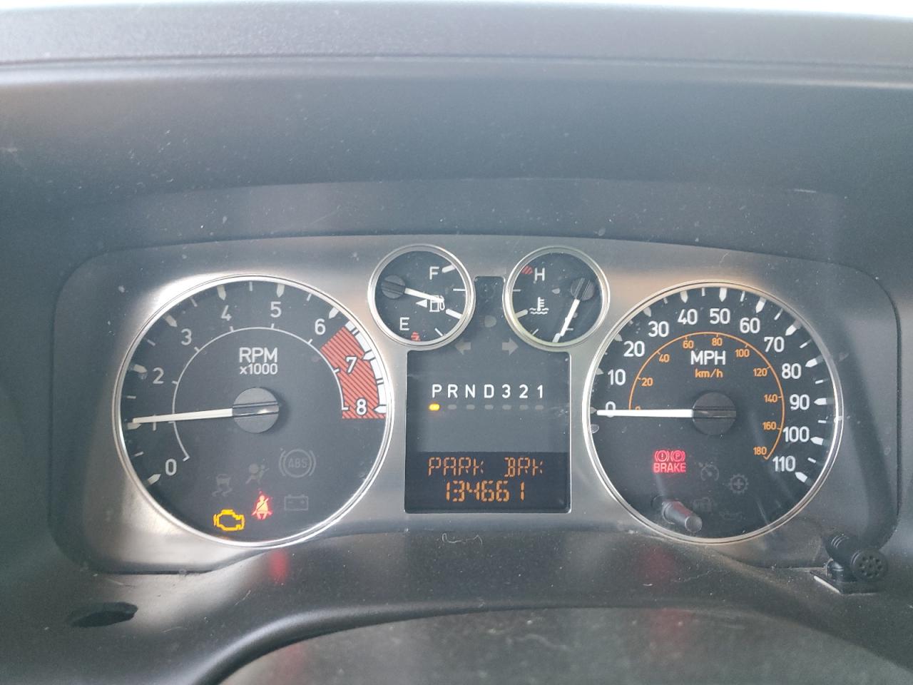 2008 Hummer H3 - Image 9
