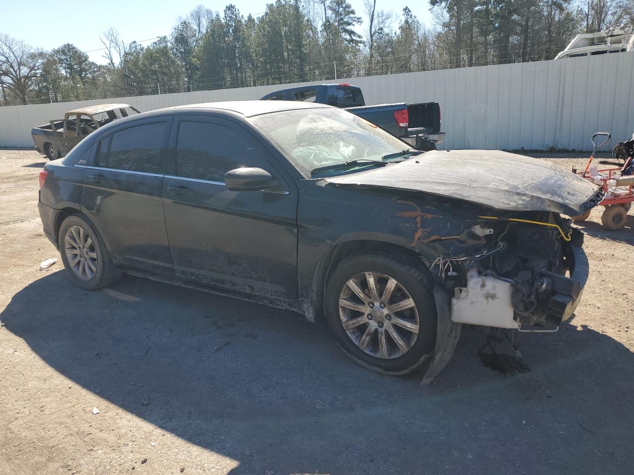 2012 Chrysler 200 - Image 4
