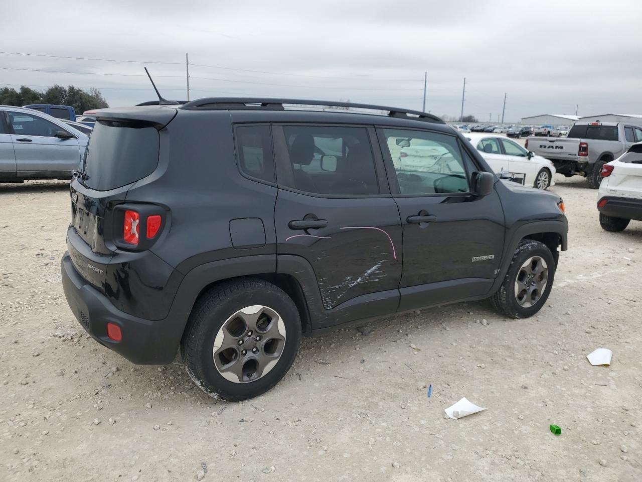2017 Jeep Renegade - Image 3