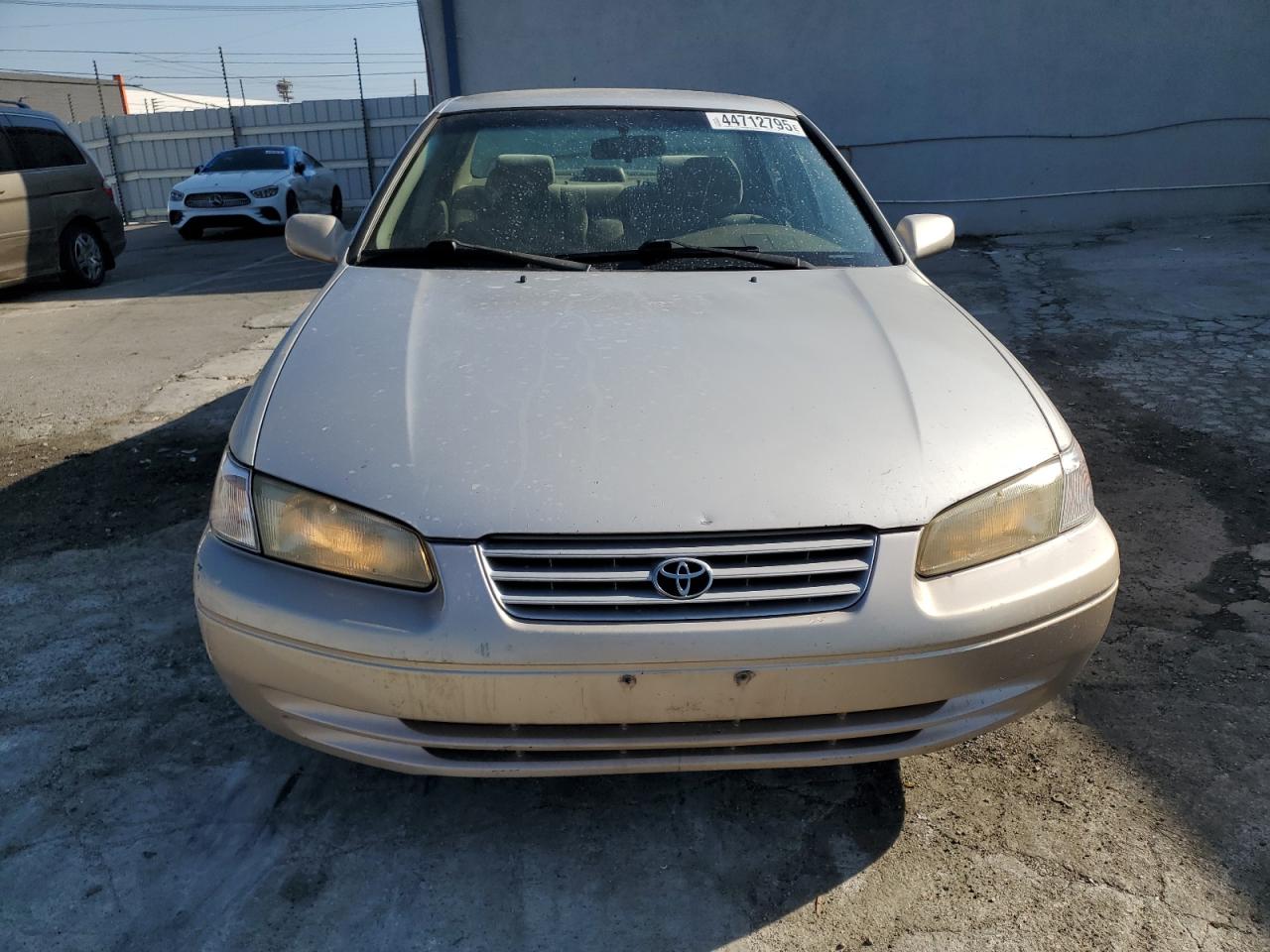 1999 Toyota Camry - Image 5