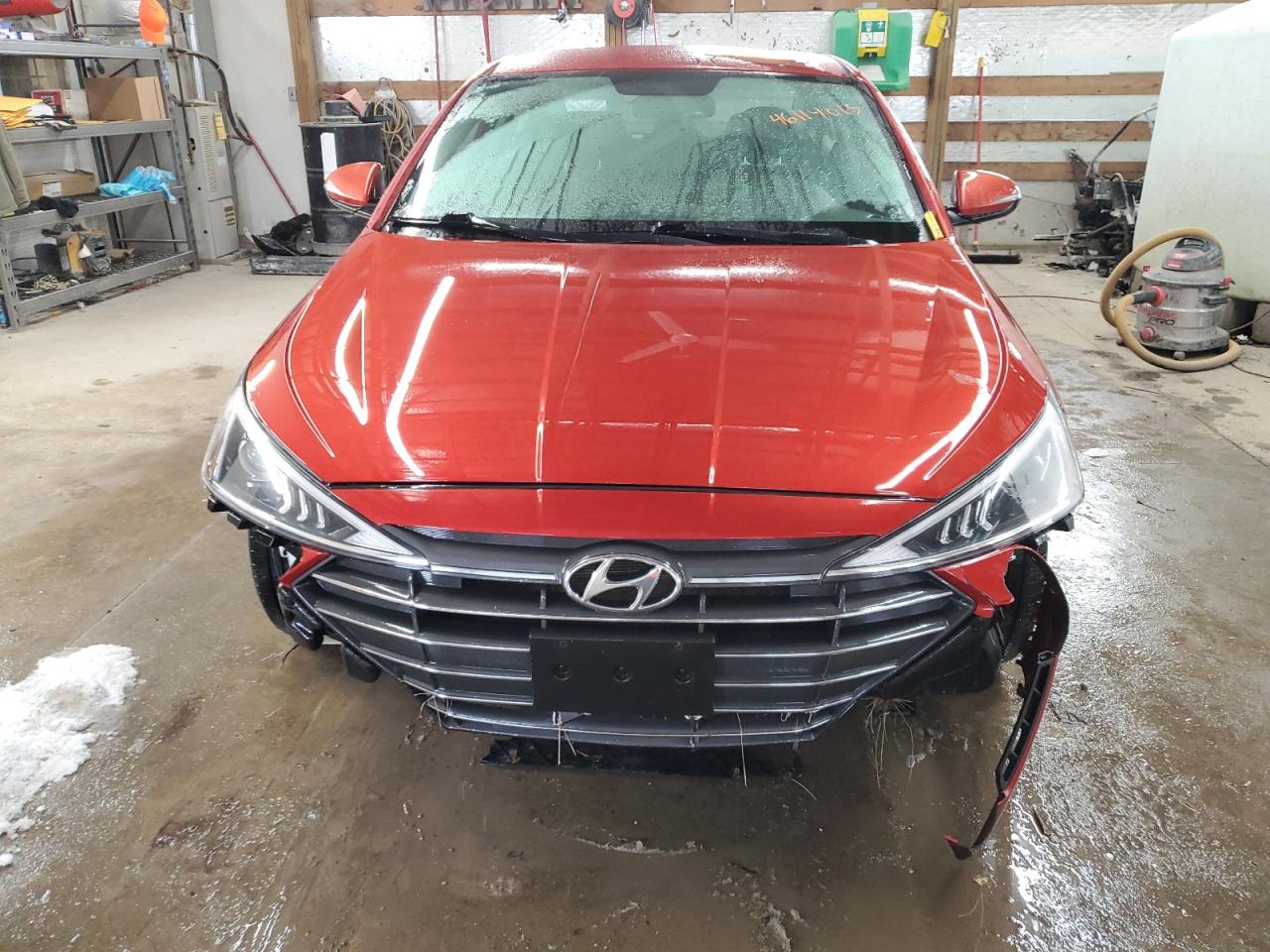 2020 Hyundai Elantra - Image 5