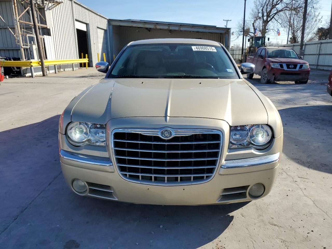 2010 Chrysler 300 - Image 5