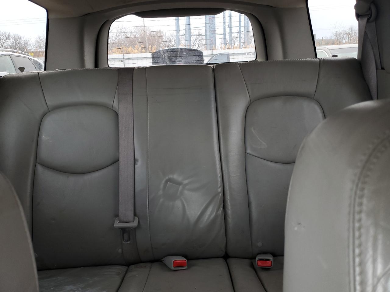 2007 Chevrolet HHR - Image 10