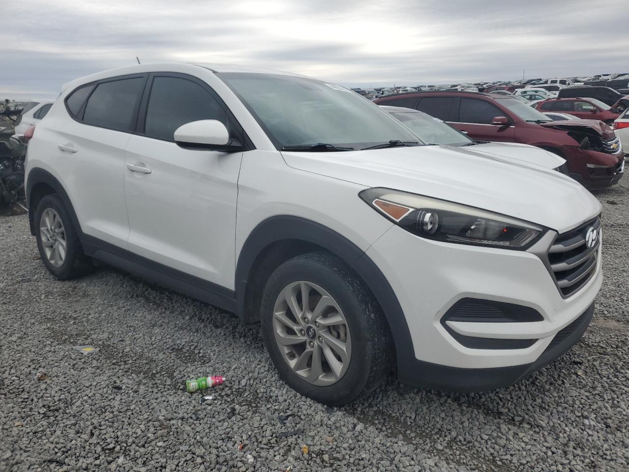 2017 Hyundai Tucson - Image 4