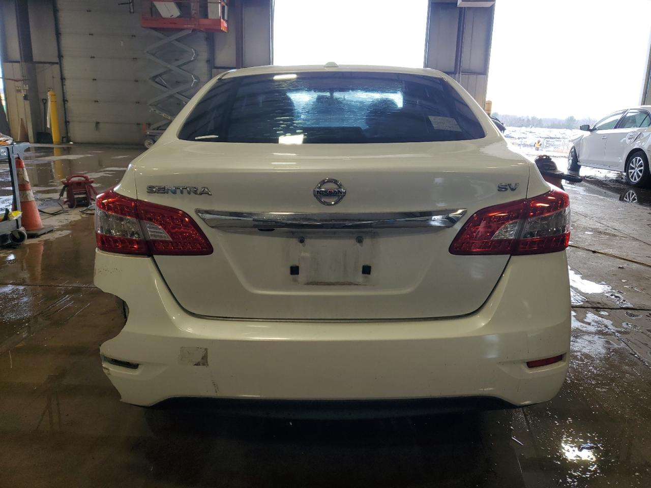 2015 Nissan Sentra - Image 6