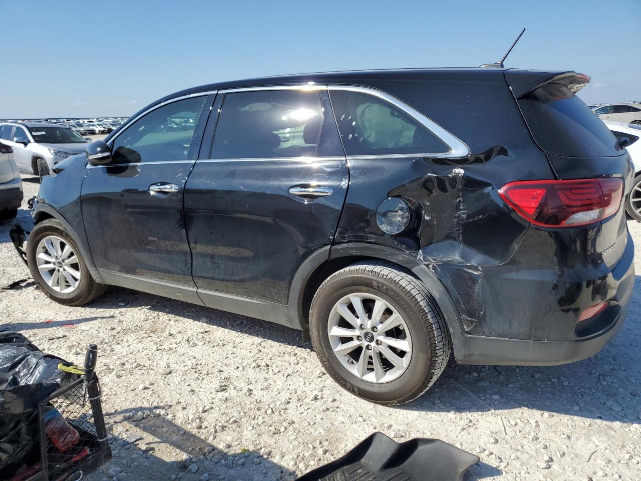 2019 Kia Sorento - Image 2