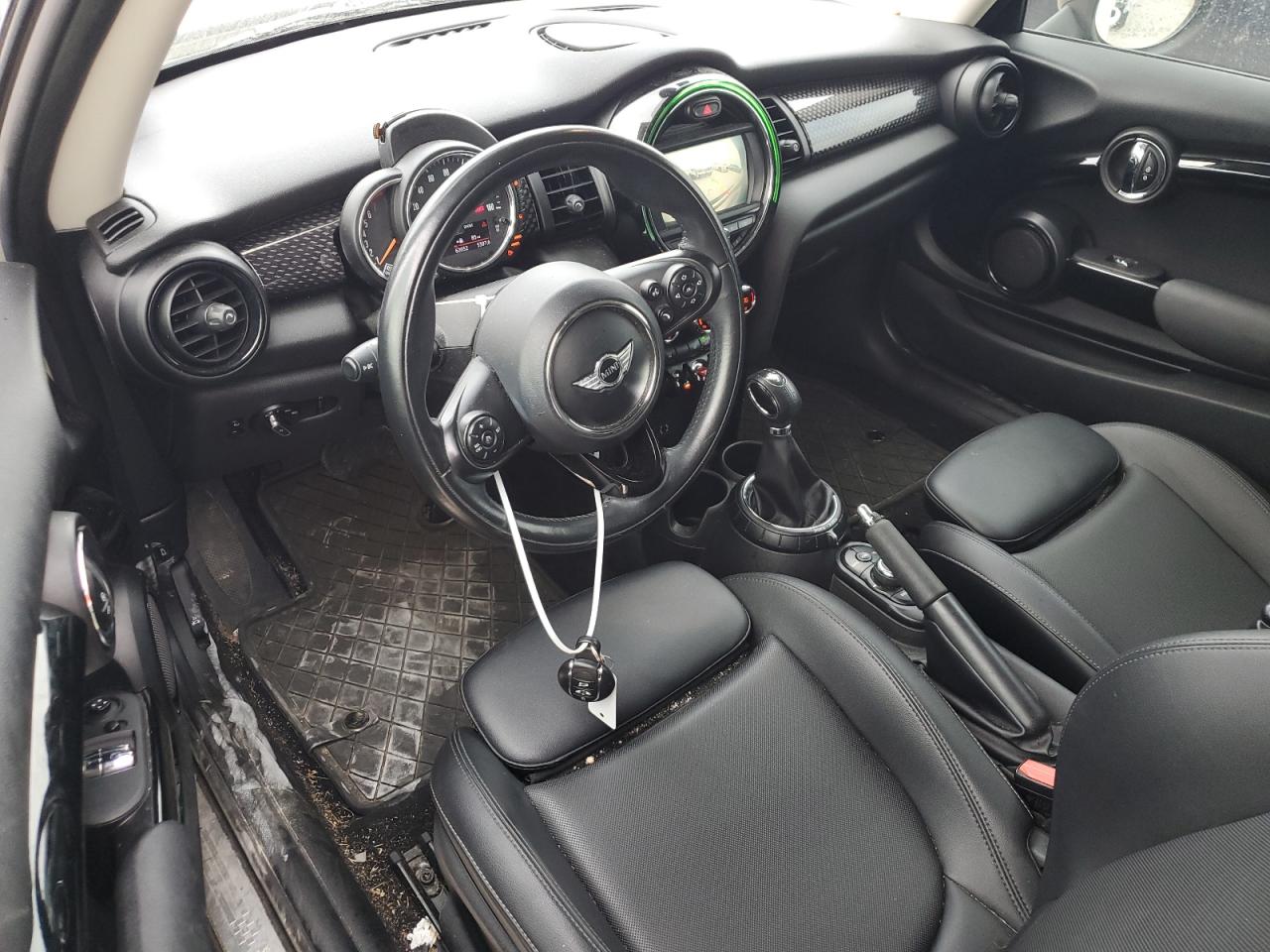 2017 MINI Cooper - Image 8