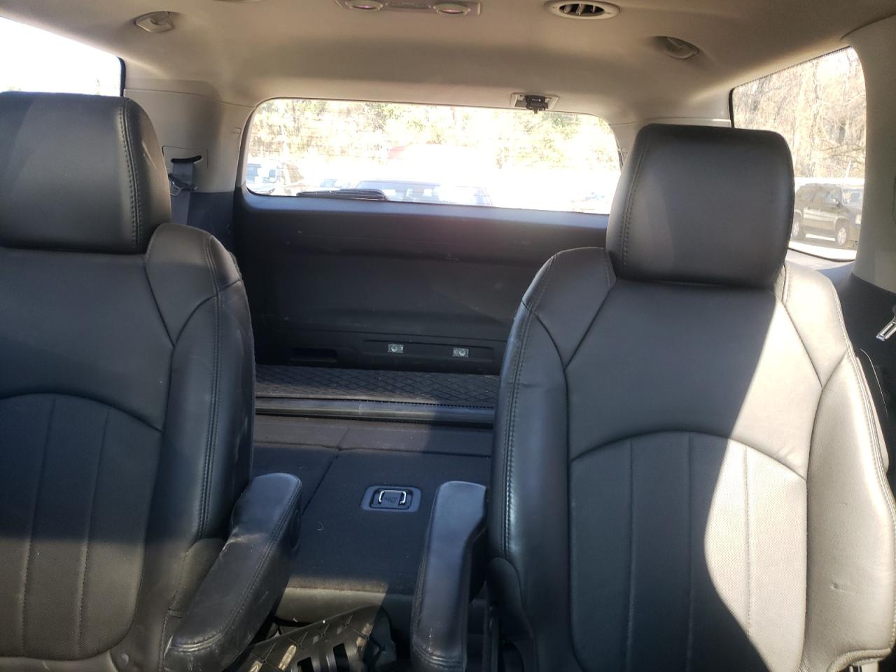 2011 GMC Acadia - Image 10