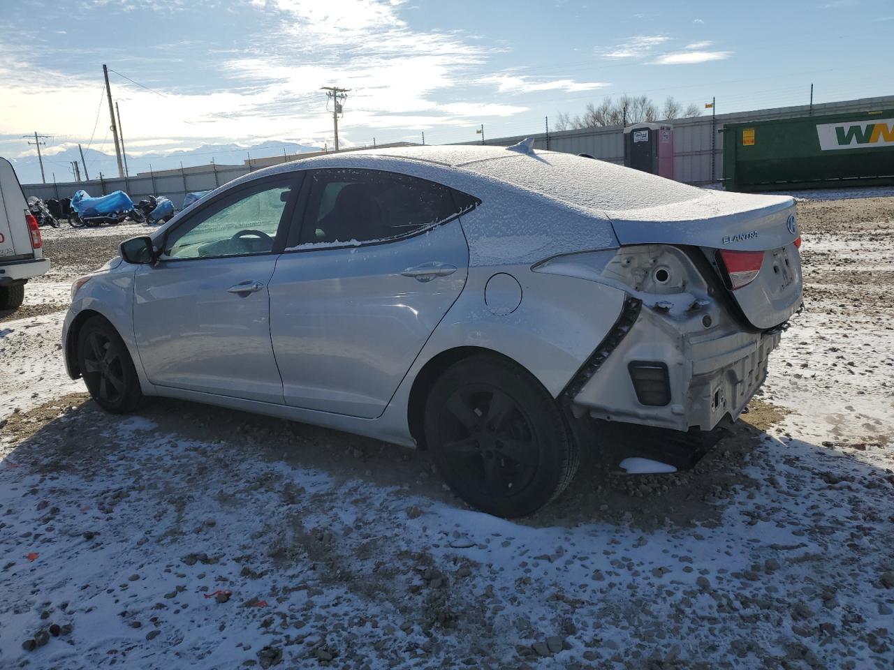 2013 Hyundai Elantra - Image 2