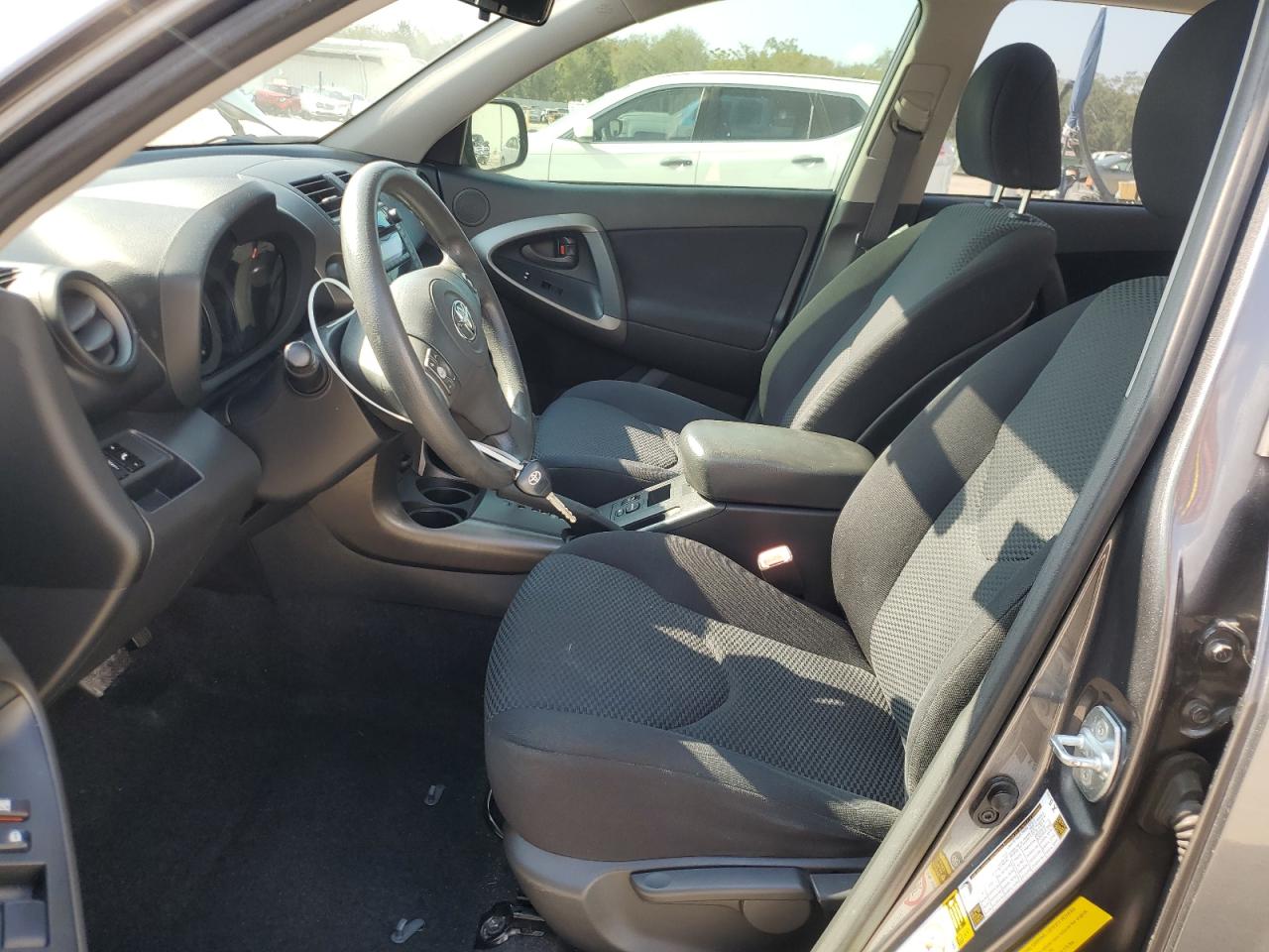 2009 Toyota RAV 4 - Image 7