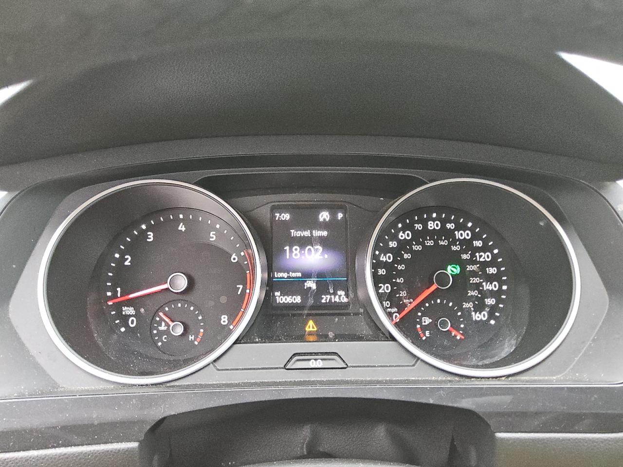 2020 Volkswagen Tiguan - Image 9