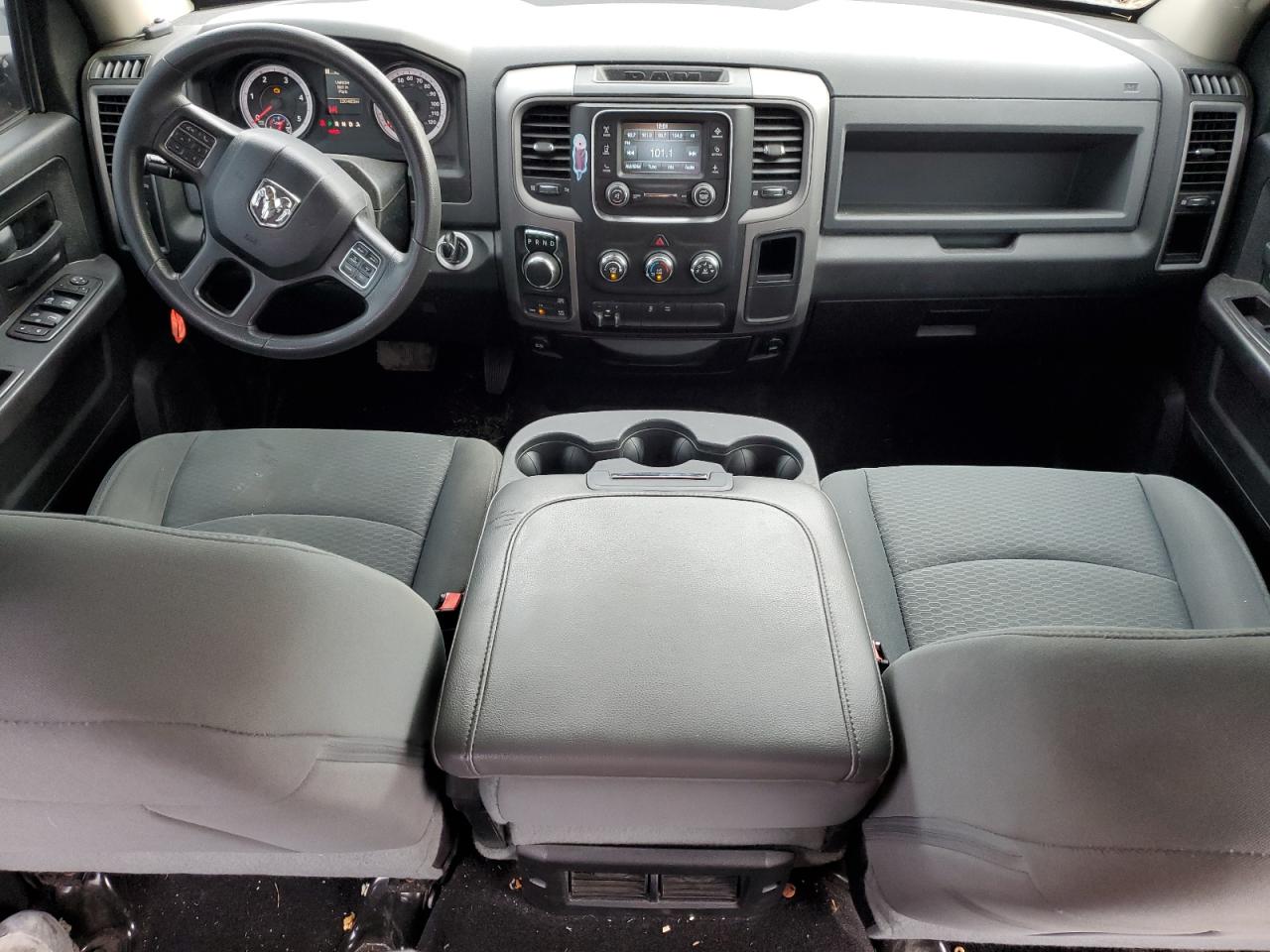 2015 RAM 1500 - Image 8
