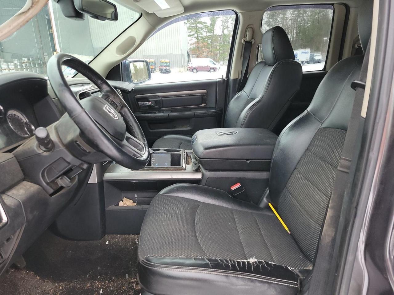 2014 RAM 1500 - Image 5