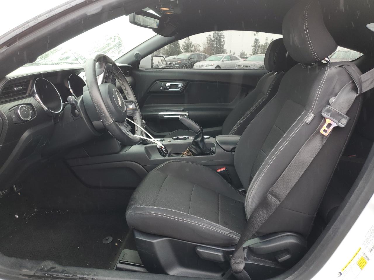 2016 Ford Mustang - Image 7