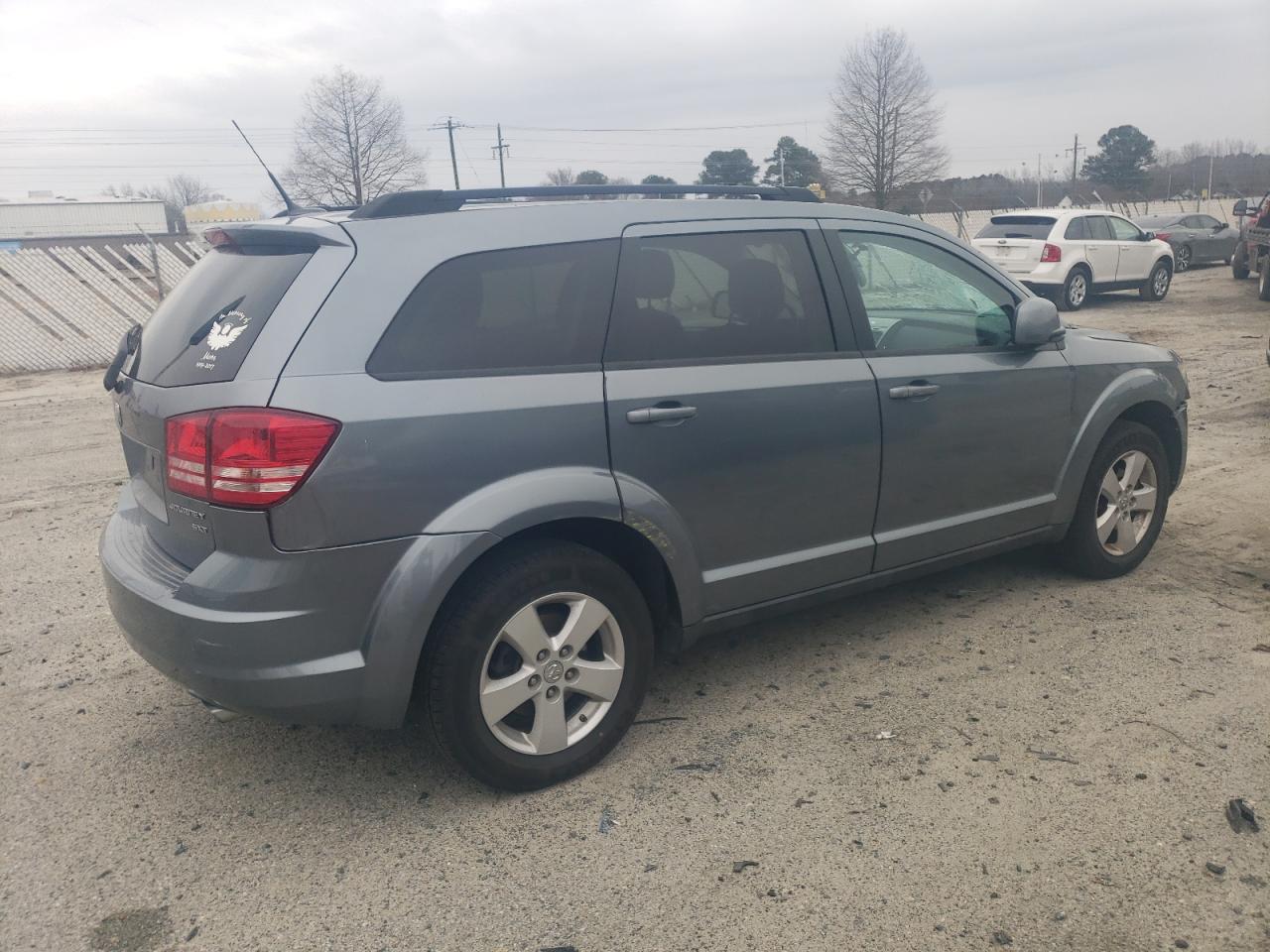 2010 Dodge Journey - Image 3