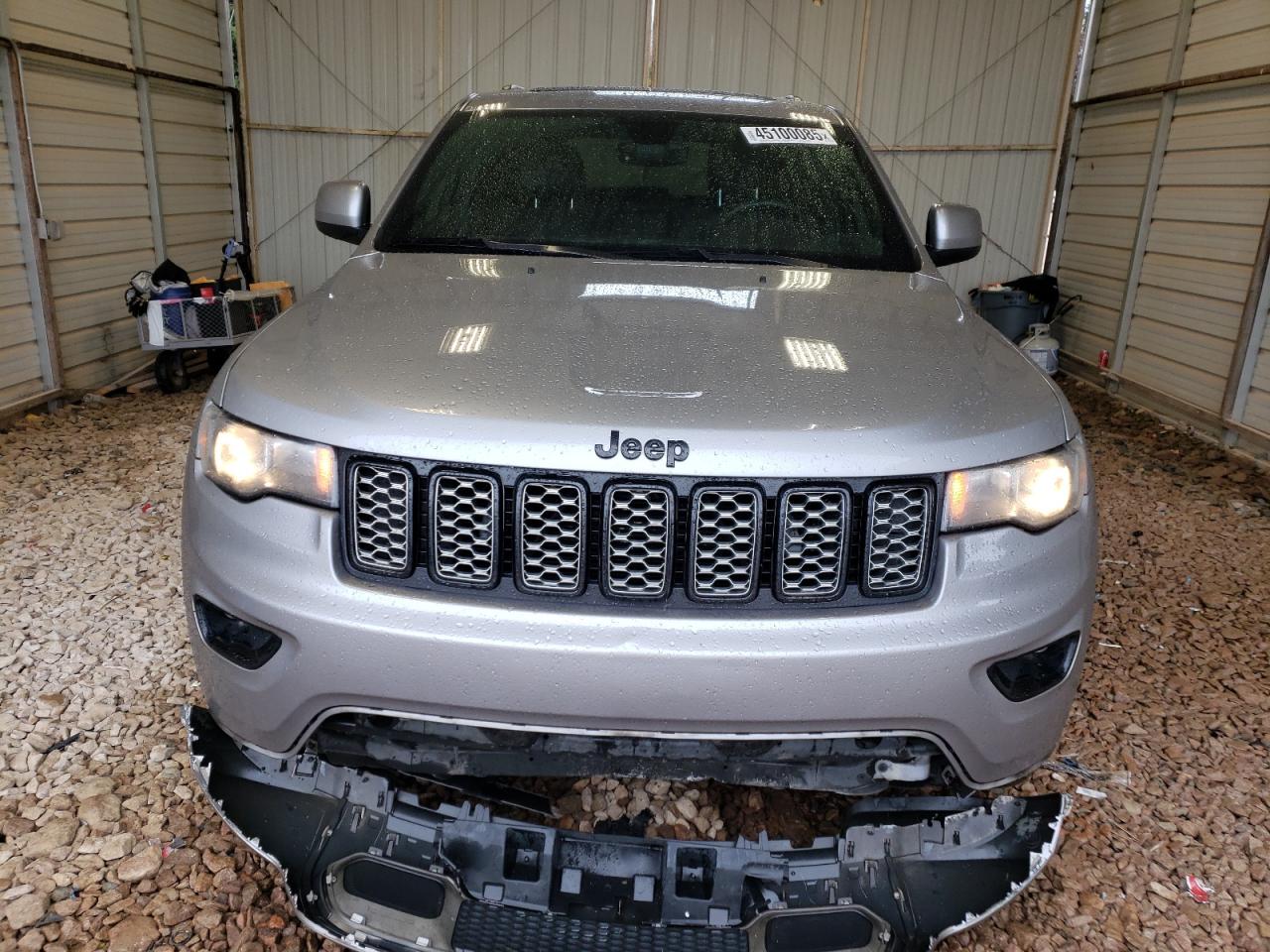 2017 Jeep Grand Cherokee - Image 5