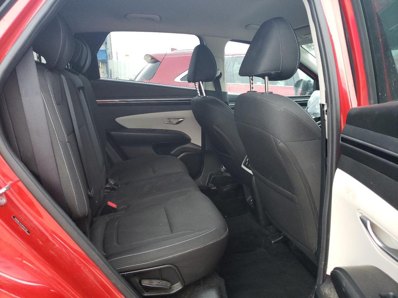 2023 Hyundai Tucson - Image 11