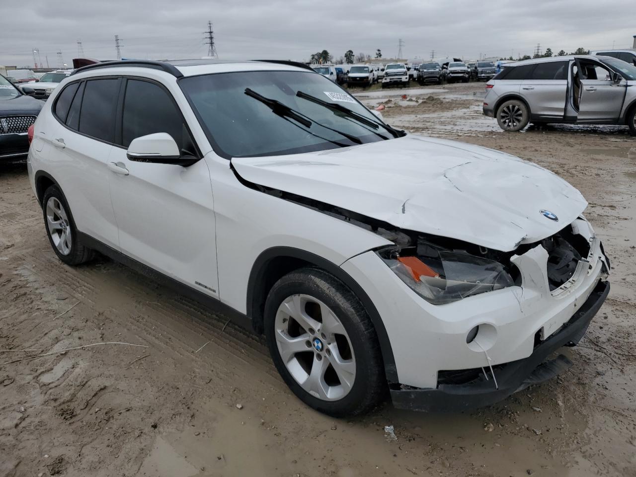 2014 BMW X1 - Image 4