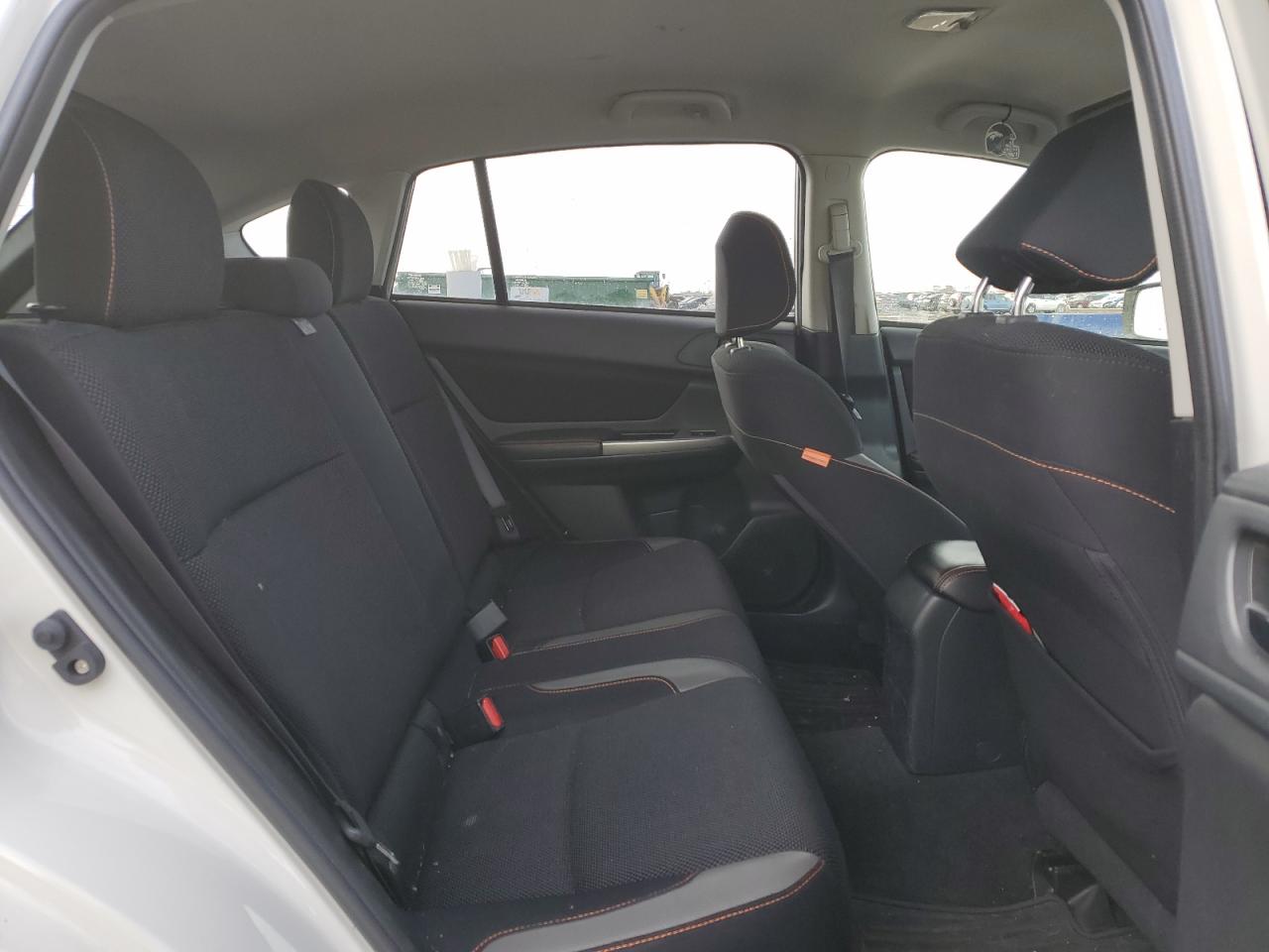 2016 Subaru XV - Image 11