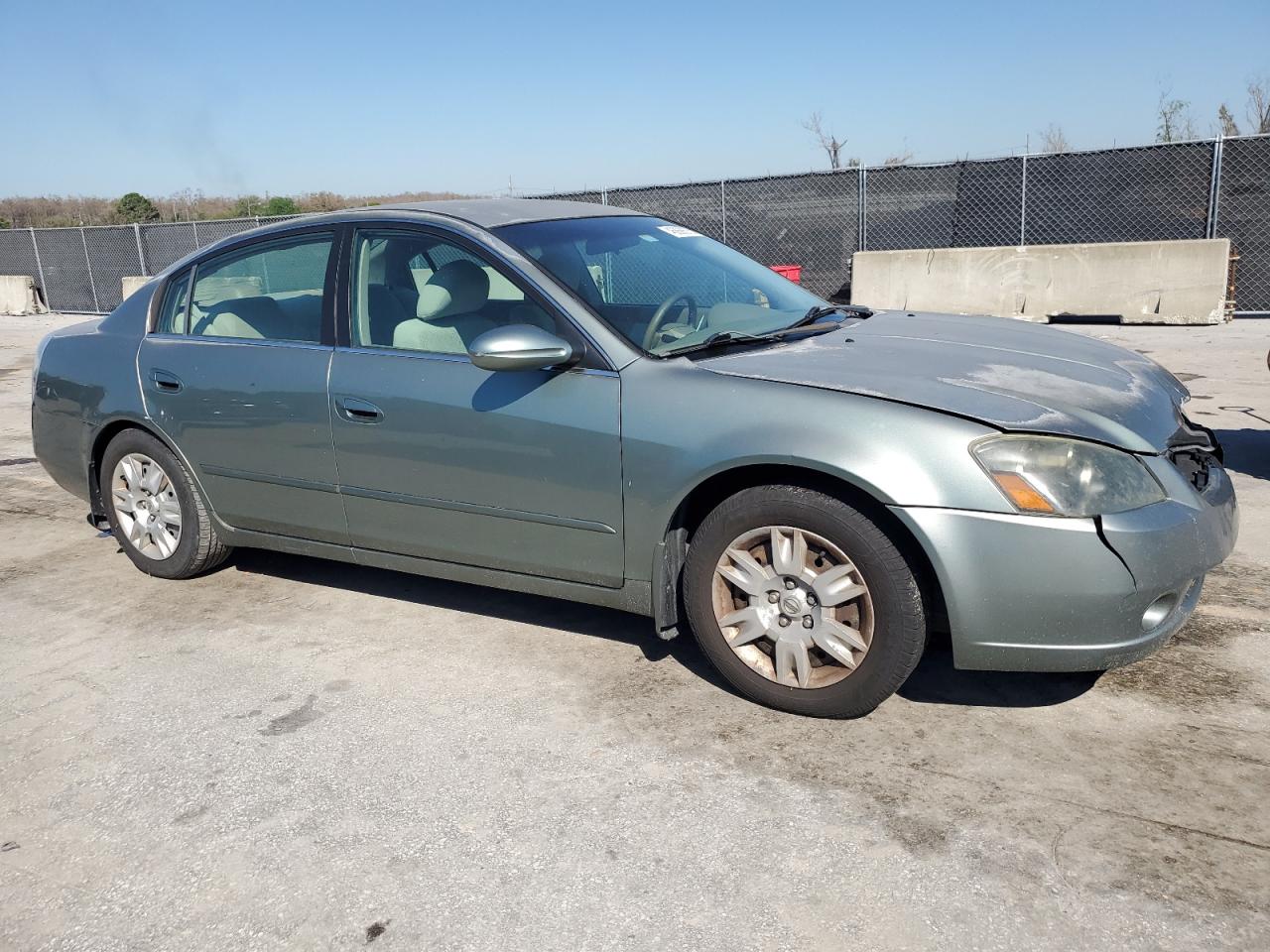 2006 Nissan Altima - Image 4