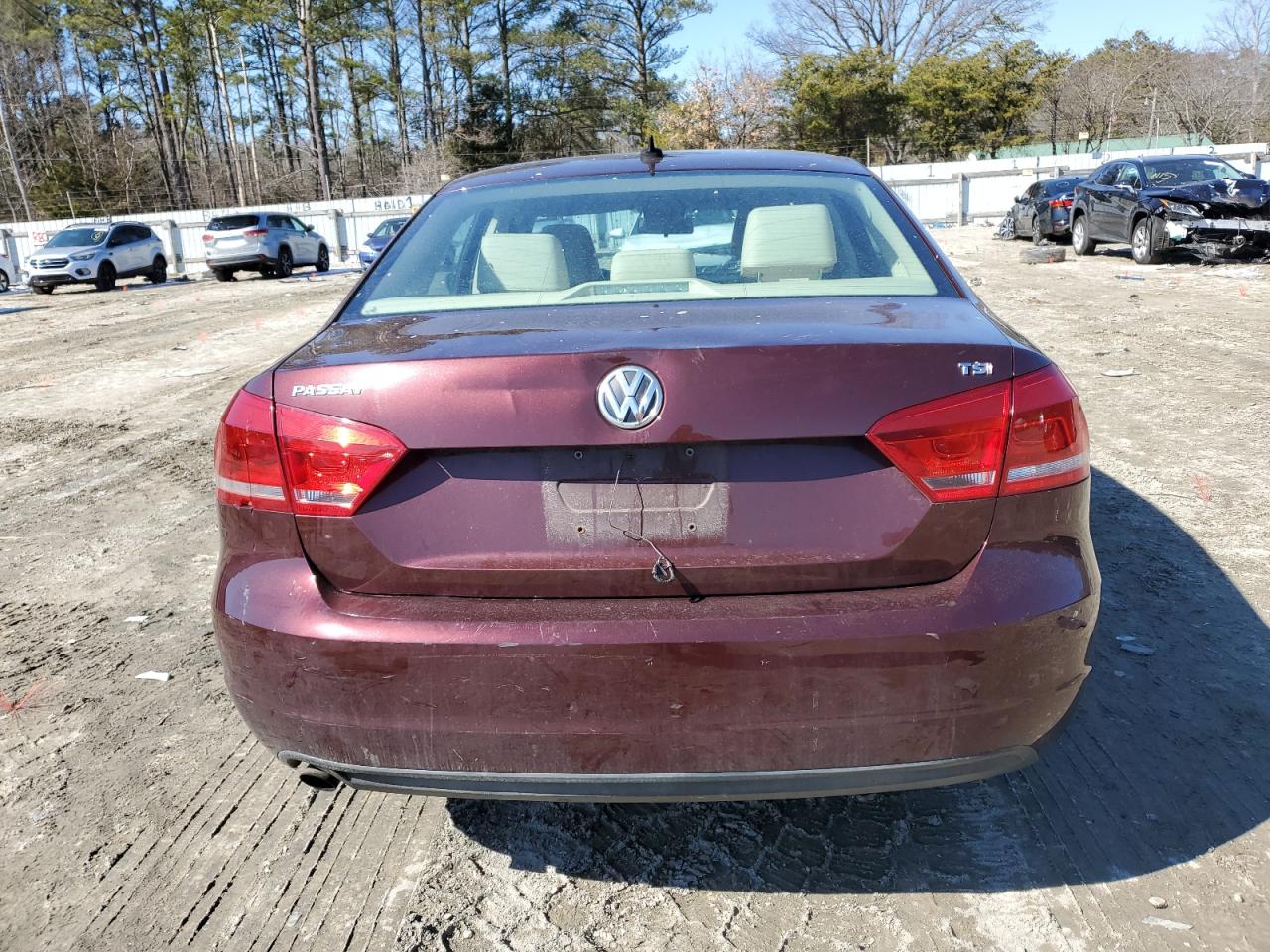 2014 Volkswagen Passat - Image 6