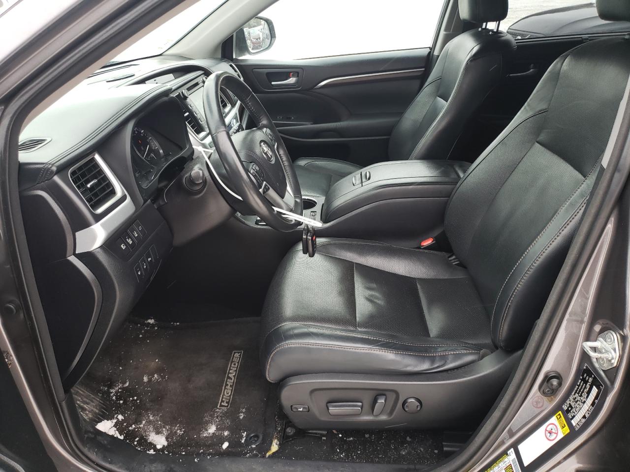 2015 Toyota Highlander - Image 7