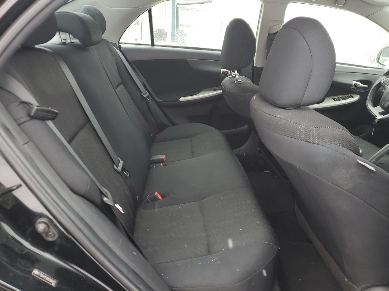 2011 Toyota Corolla - Image 10