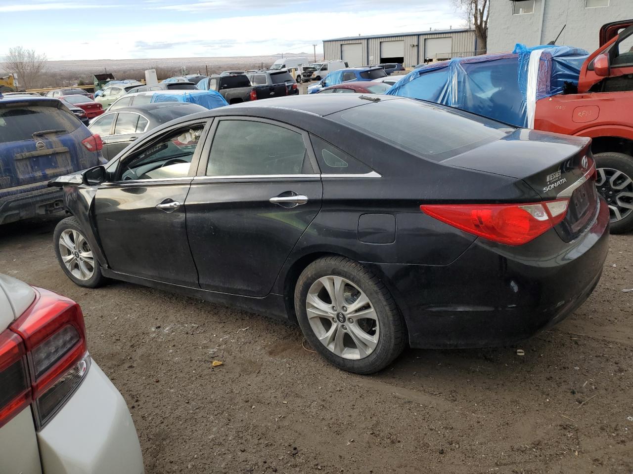 2011 Hyundai Sonata - Image 2