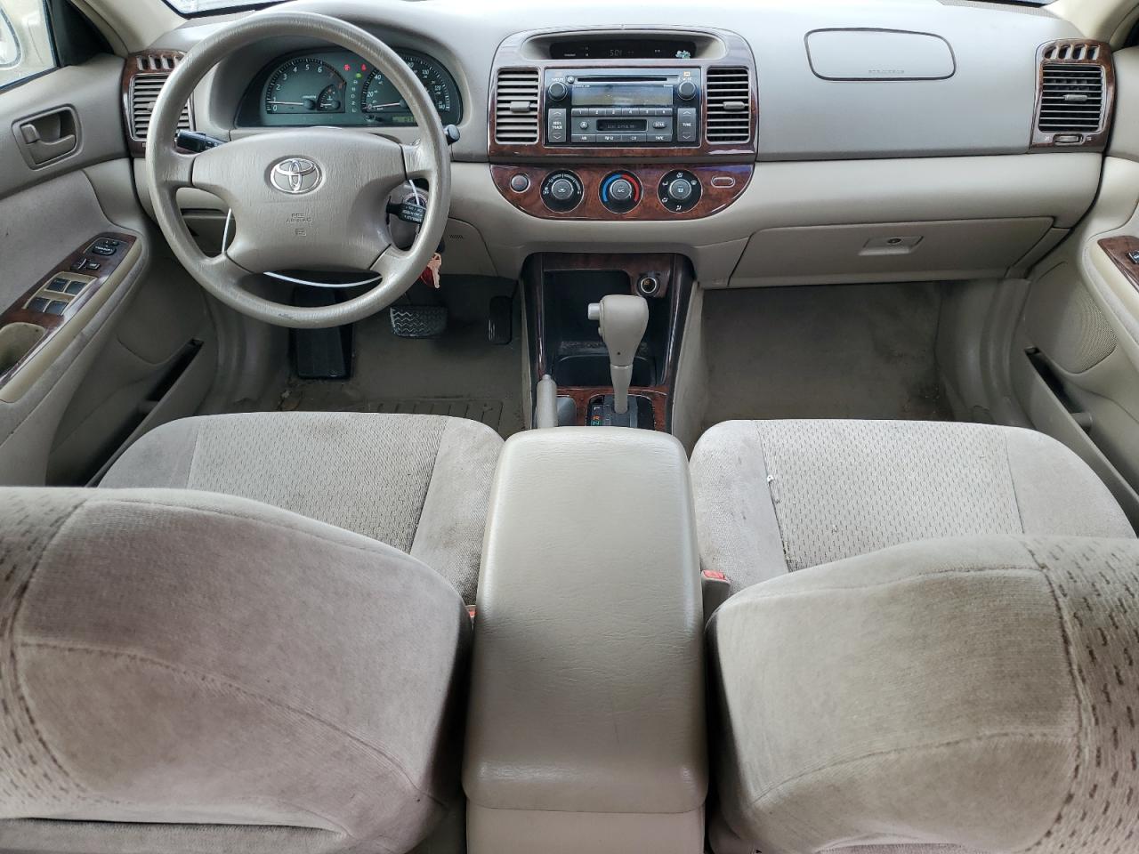 2003 Toyota Camry - Image 8