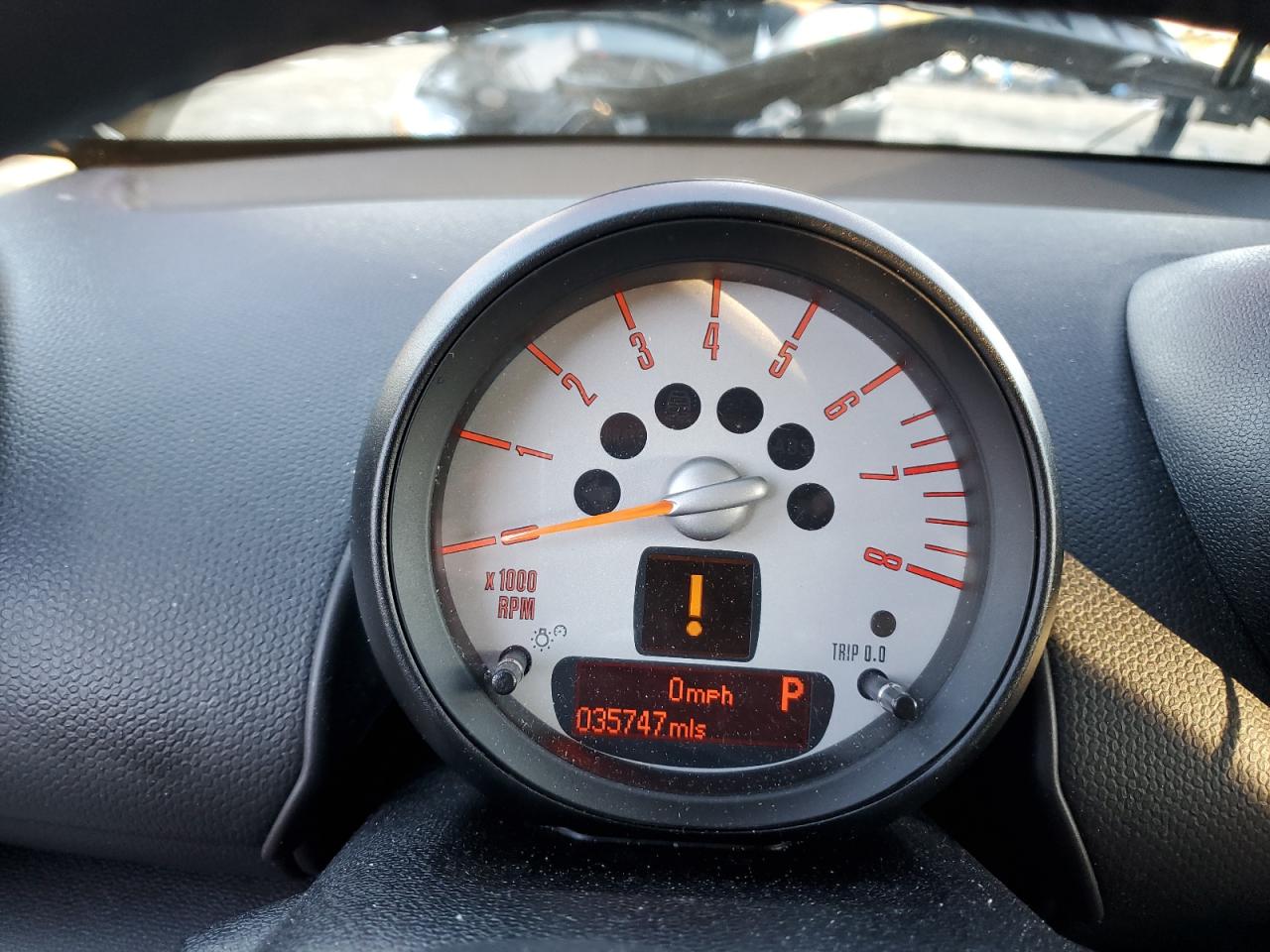 2014 MINI Cooper - Image 9