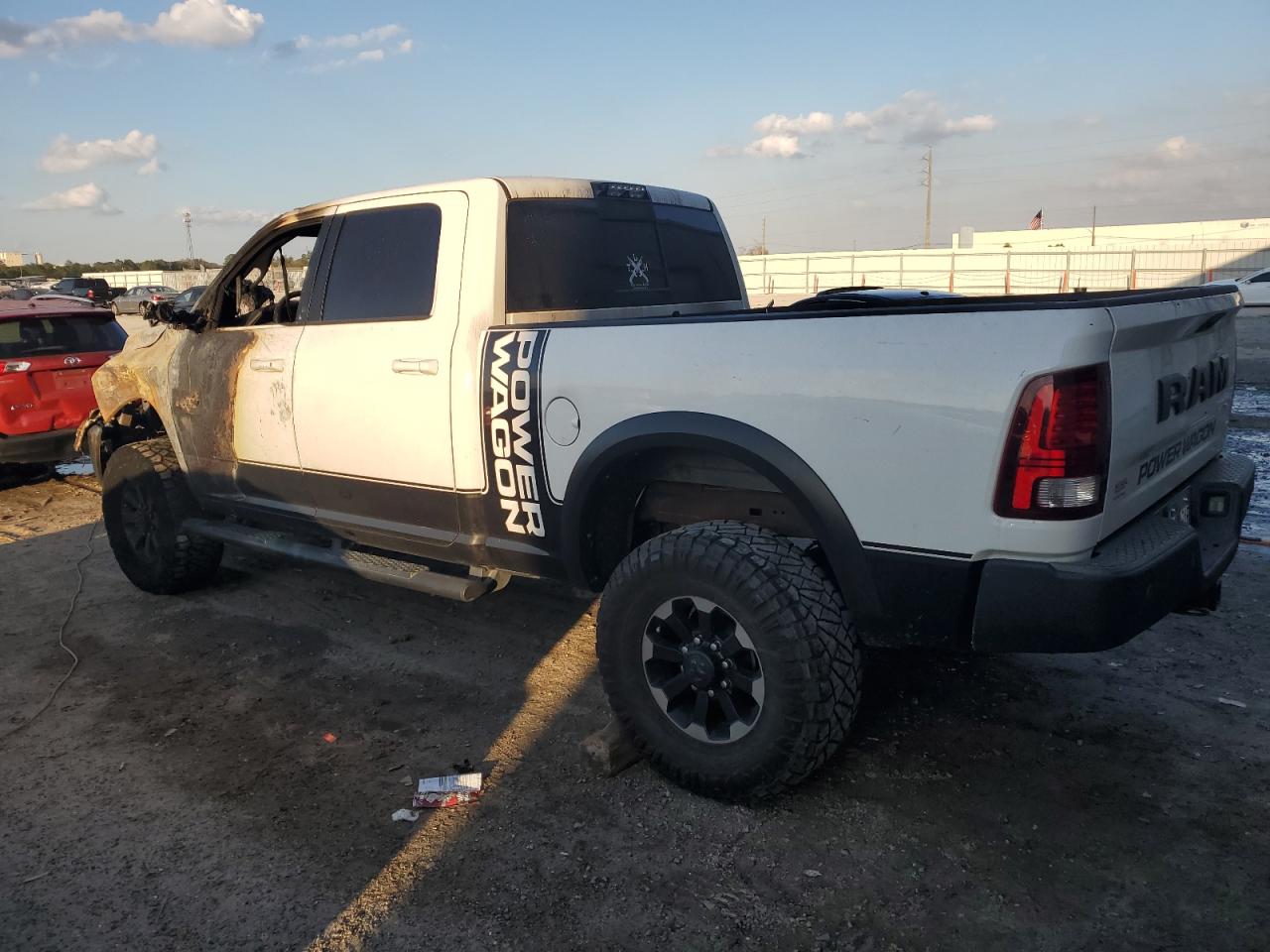 2018 RAM 2500 - Image 2