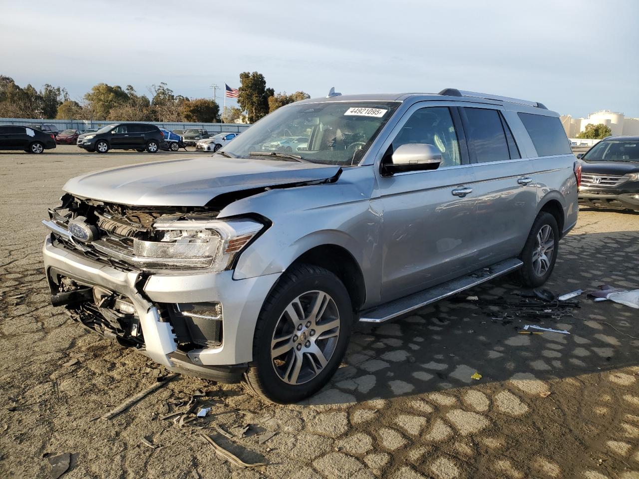 2022 Ford Expedition - Image 1