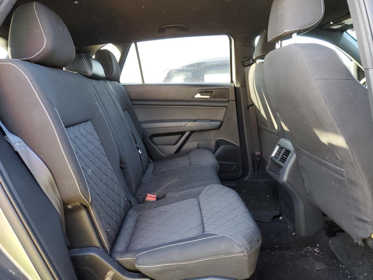 2021 Volkswagen Atlas - Image 11