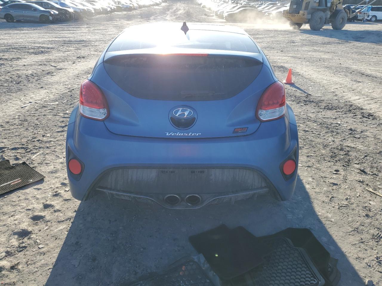 2016 Hyundai Veloster - Image 6