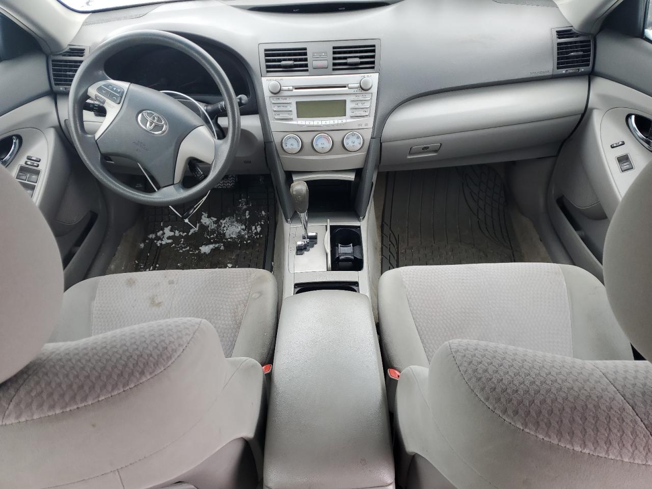 2011 Toyota Camry - Image 8