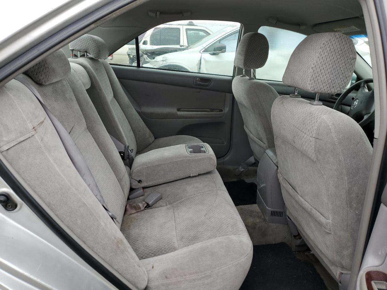 2003 Toyota Camry - Image 11