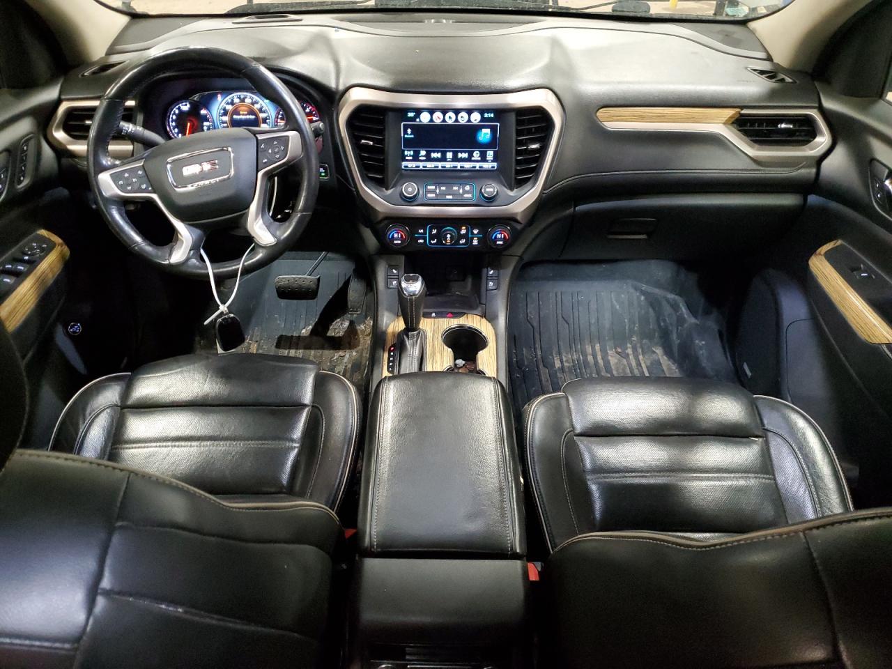 2017 GMC Acadia - Image 8