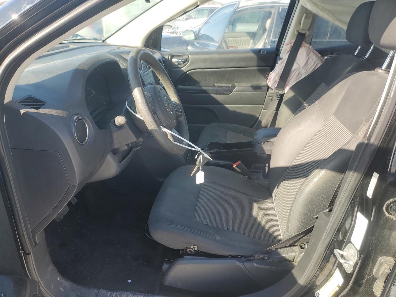 2014 Jeep Compass - Image 7