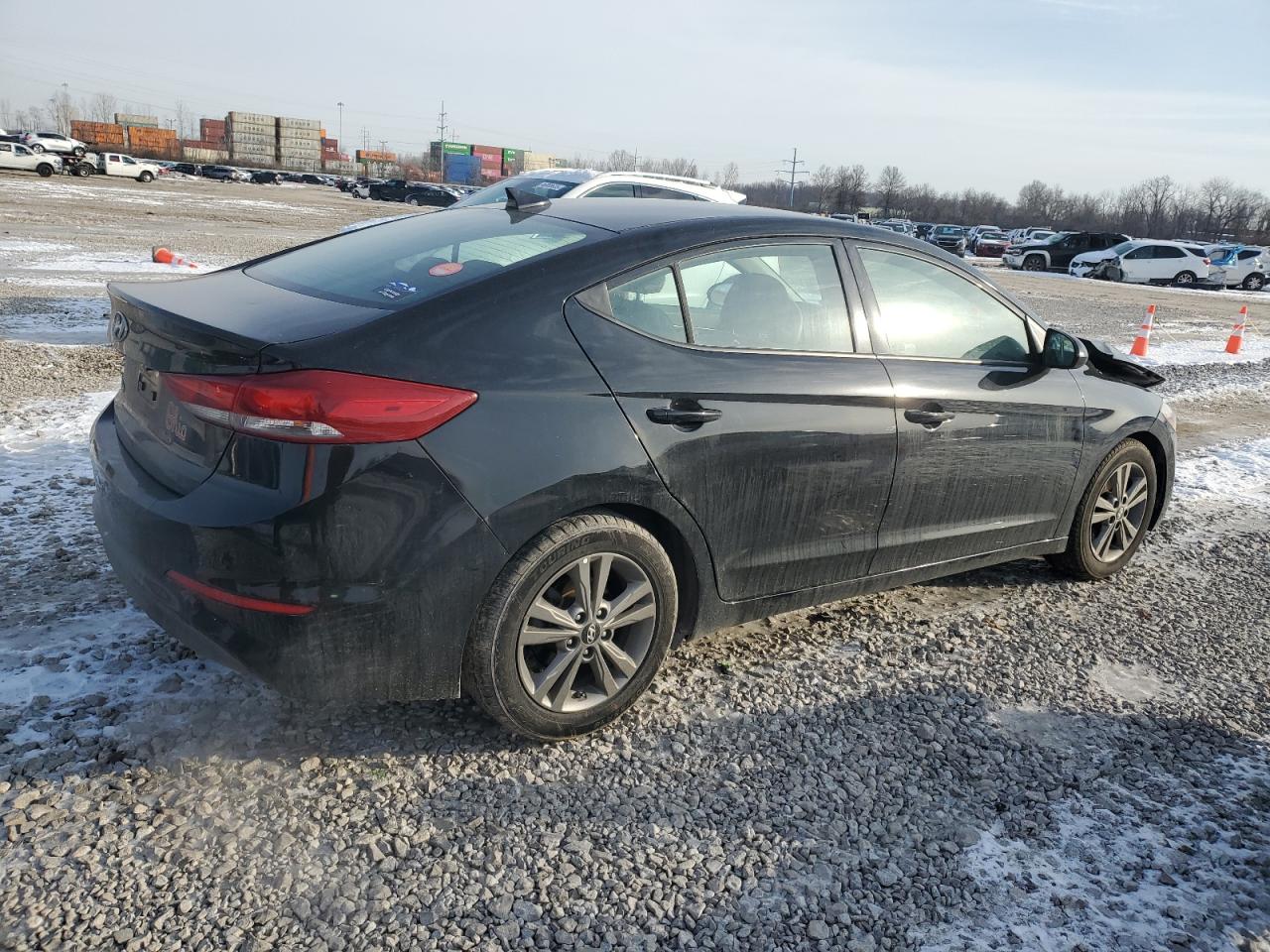 2018 Hyundai Elantra - Image 3