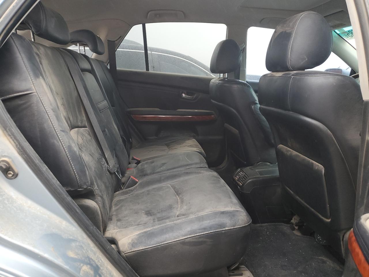 2004 Lexus RX - Image 11