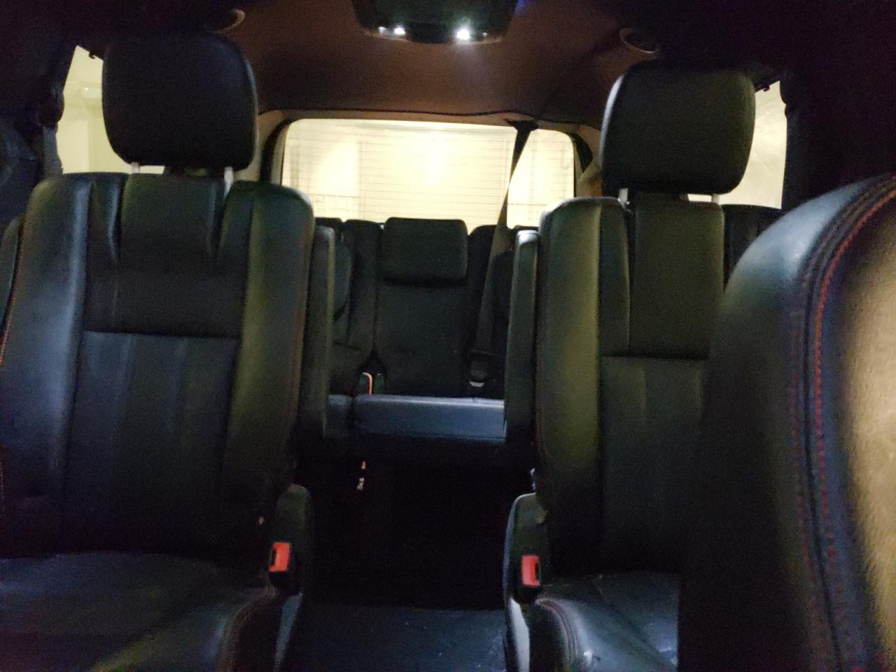 2017 Dodge Caravan - Image 10