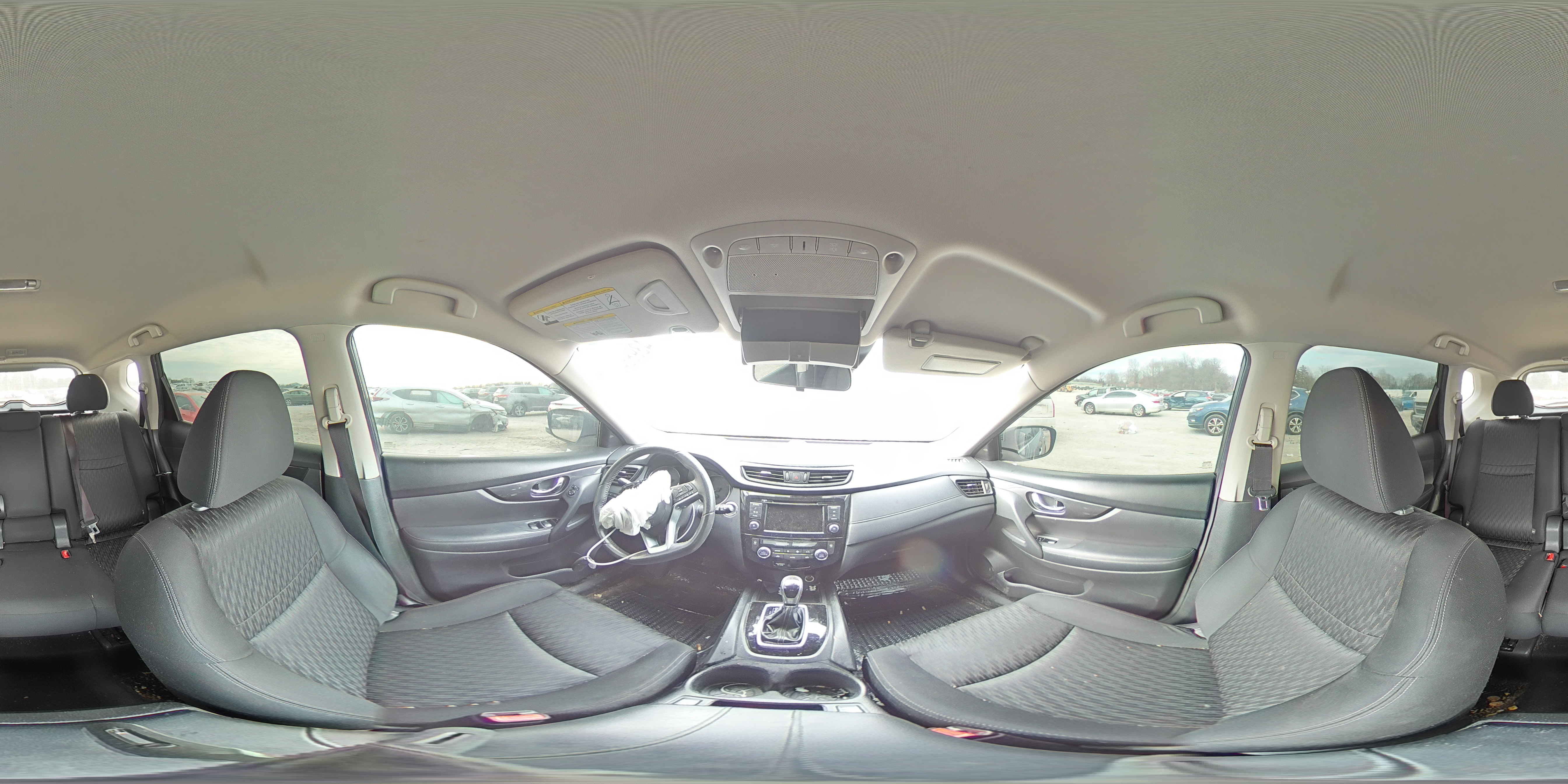 2019 Nissan Rogue - Image 14