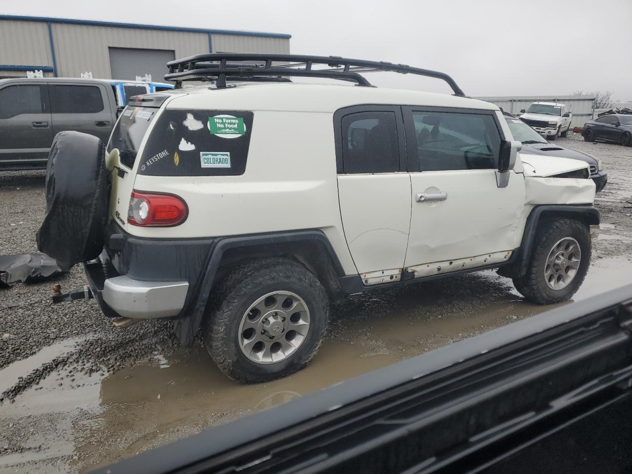 2012 Toyota FJ Cruiser - Image 3